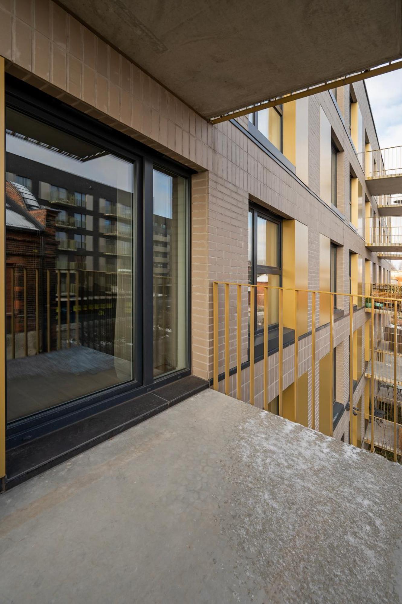 Apartamenty Fuzja - Komfortowe Mieszkania Blisko Centrum Lodzi Garaz Extérieur photo