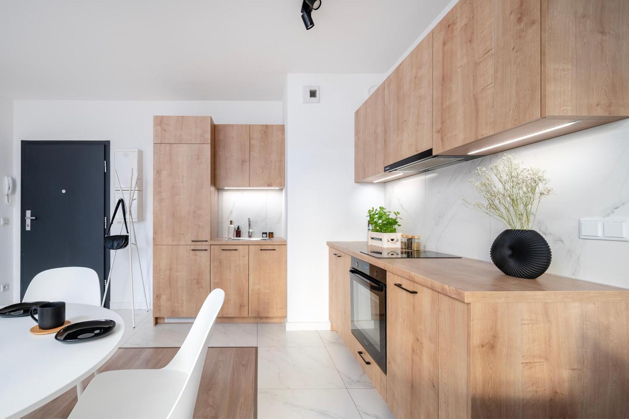 Apartamenty Fuzja - Komfortowe Mieszkania Blisko Centrum Lodzi Garaz Extérieur photo