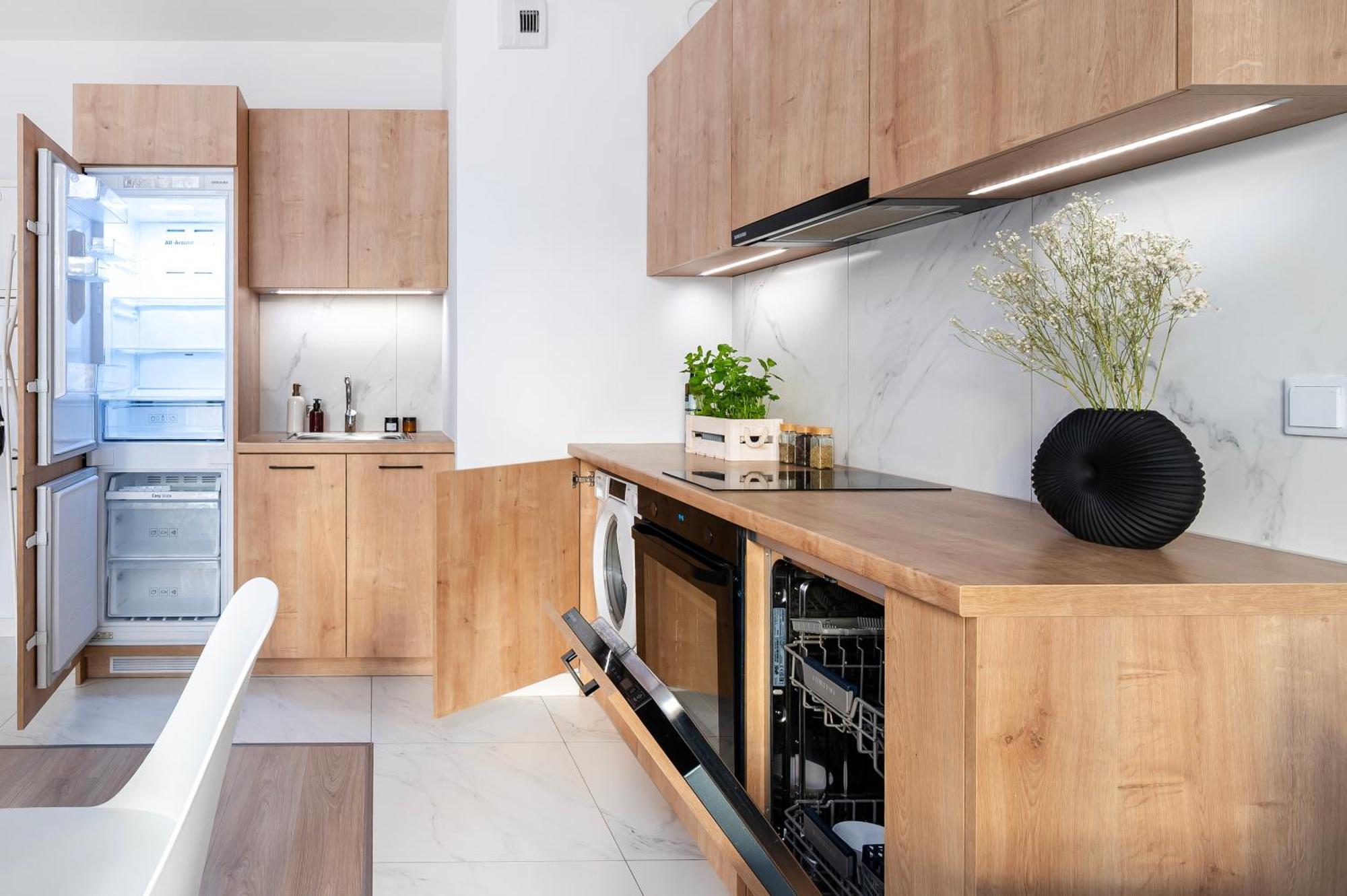 Apartamenty Fuzja - Komfortowe Mieszkania Blisko Centrum Lodzi Garaz Extérieur photo